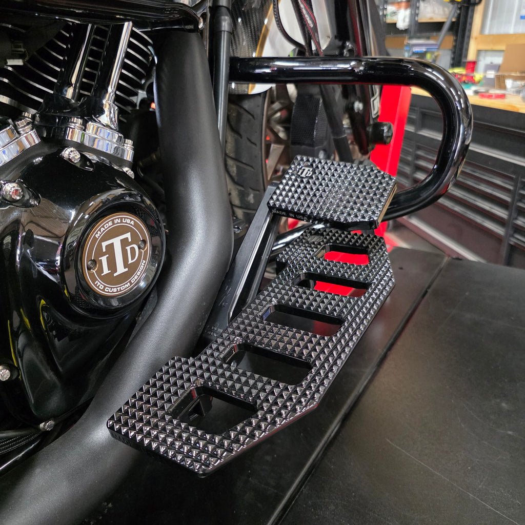Genesis Touring Rider Floorboards | Harley-Davidson