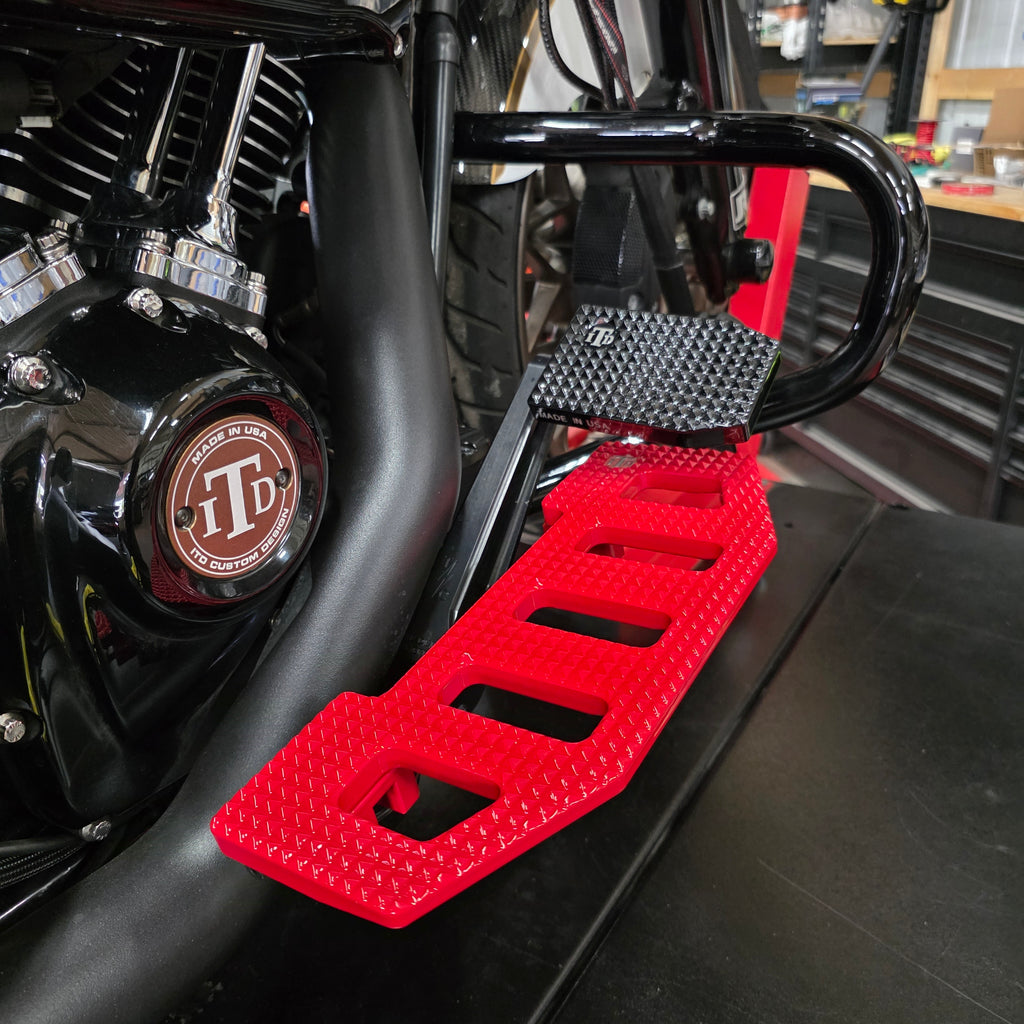 Genesis Touring Rider Floorboards | Harley-Davidson