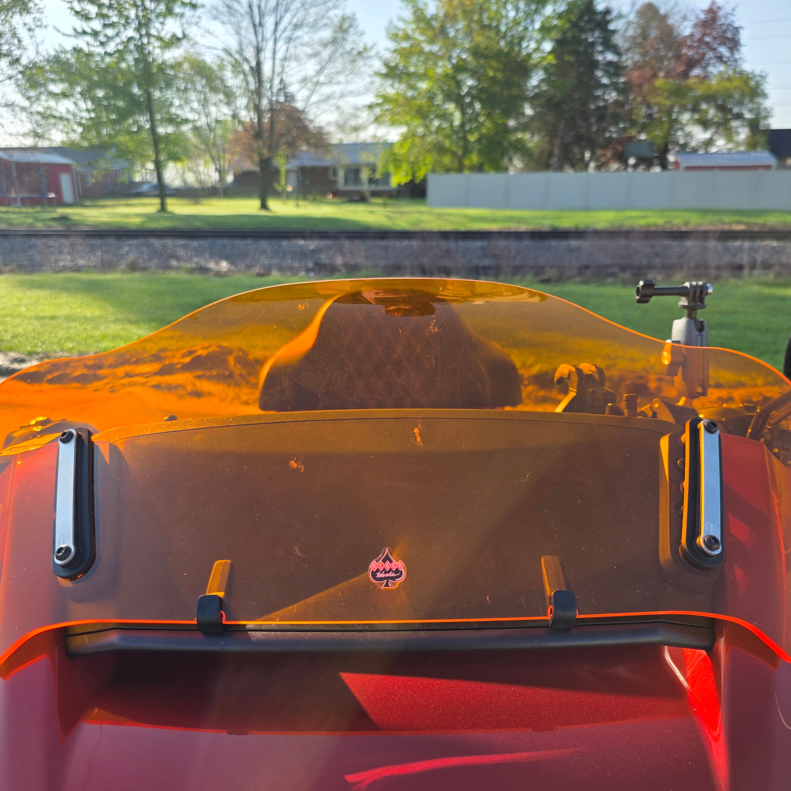 23.5+ Street Glide KW Windshield Trim